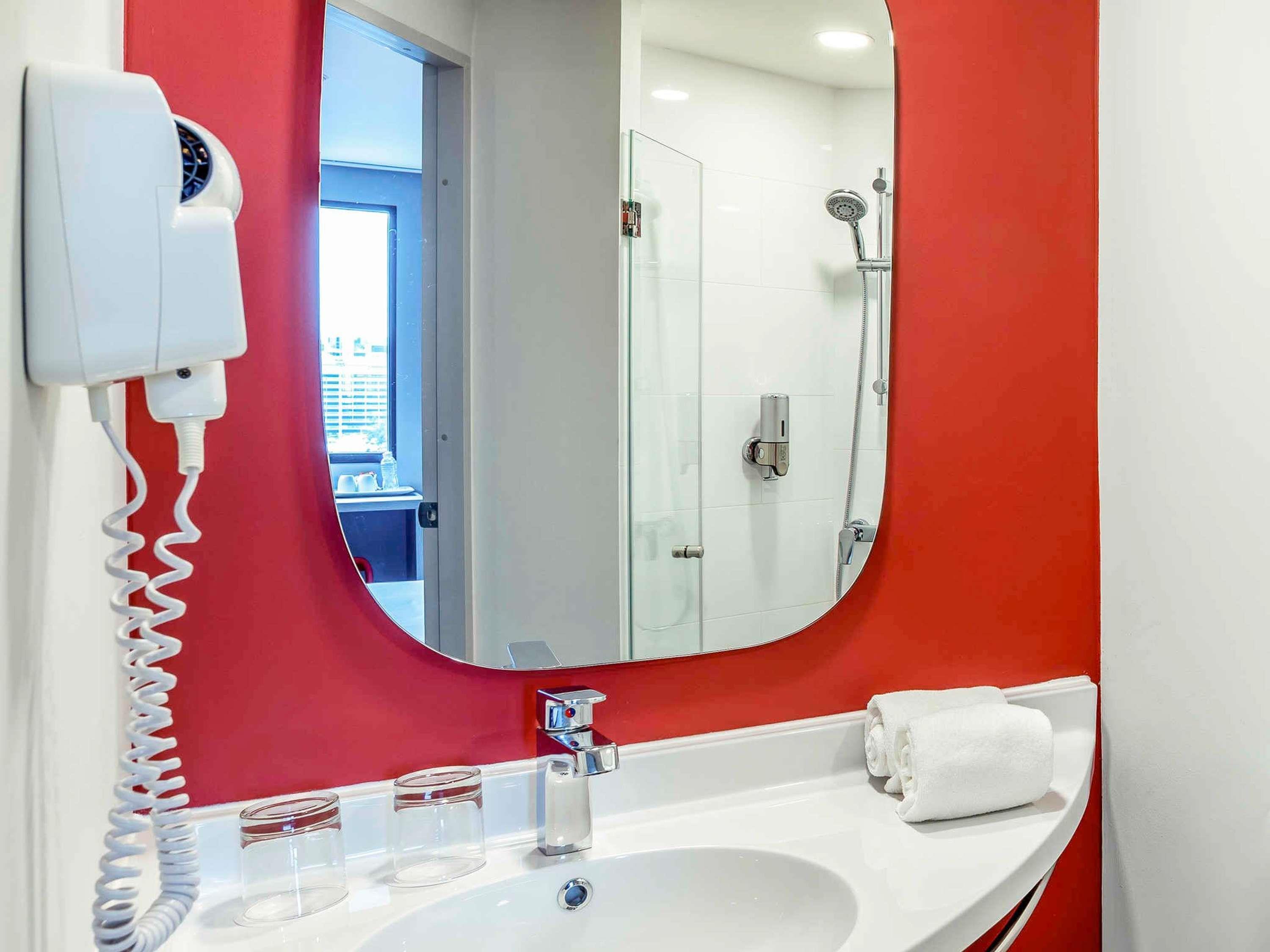 غرفة بسرير كوين، Ibis Bangkok Impact 10/10