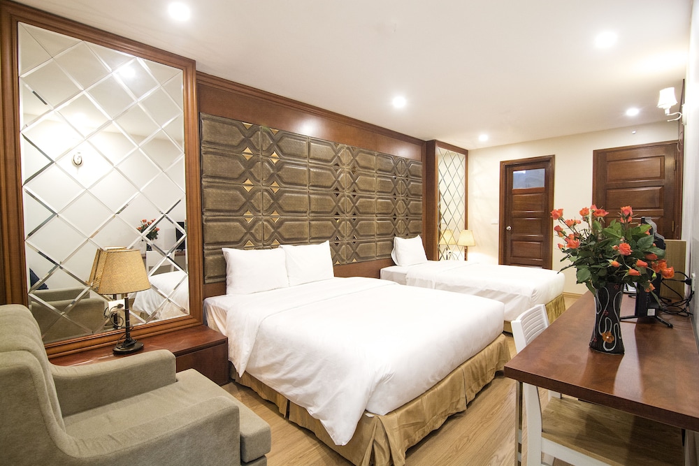 Canary Hotel & Apartment 7/42