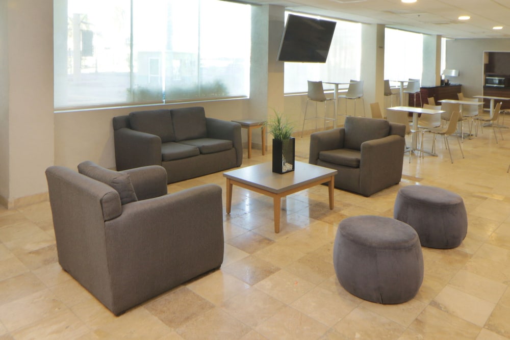 City Express by Marriott Nuevo Laredo 31/58