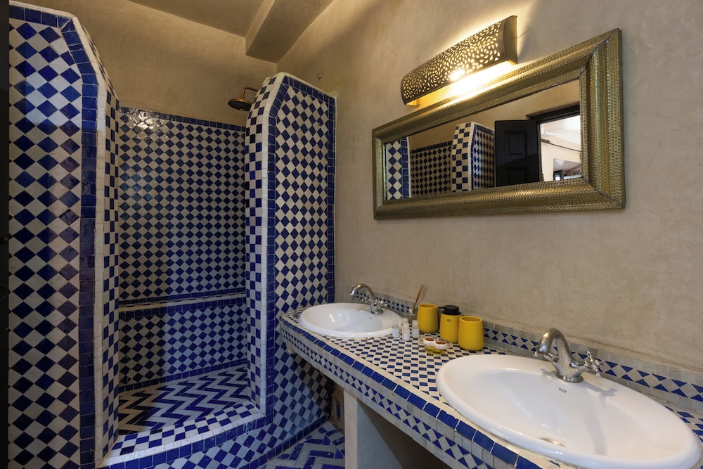 Riad Saba 63/64