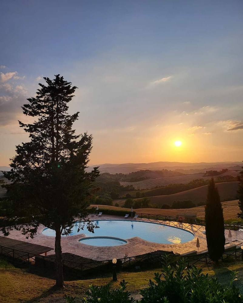 Fattoria Pieve a Salti 37/50