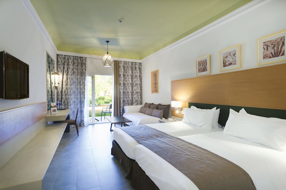 ROOM, DOUBLE BED, SOFA, BALCONY