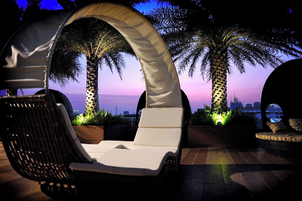 The Bazaar Hotel Bangkok 75/77