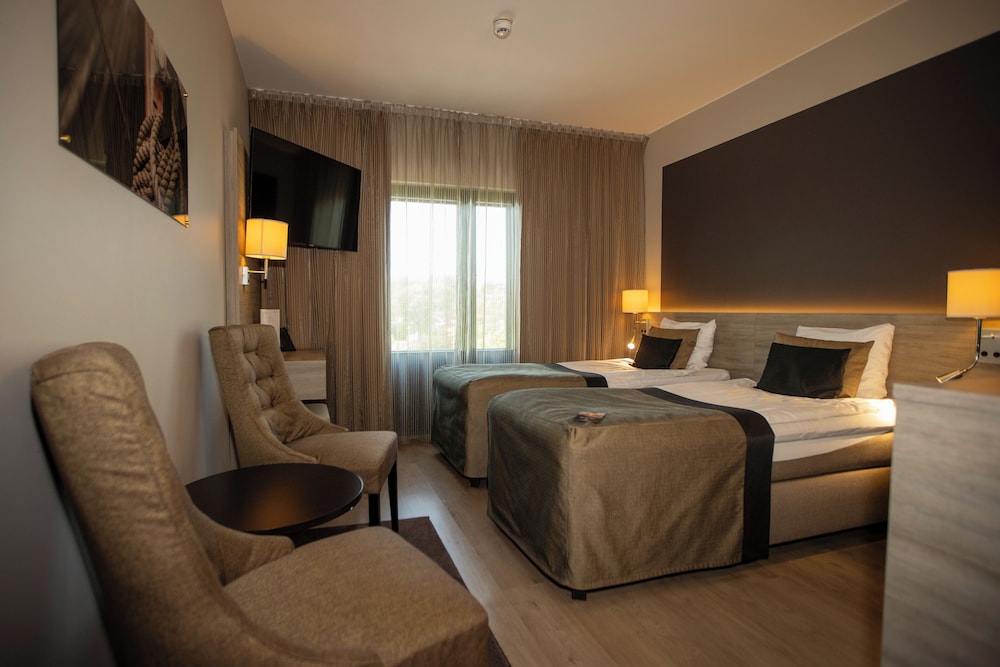 Superior, 3 Beds