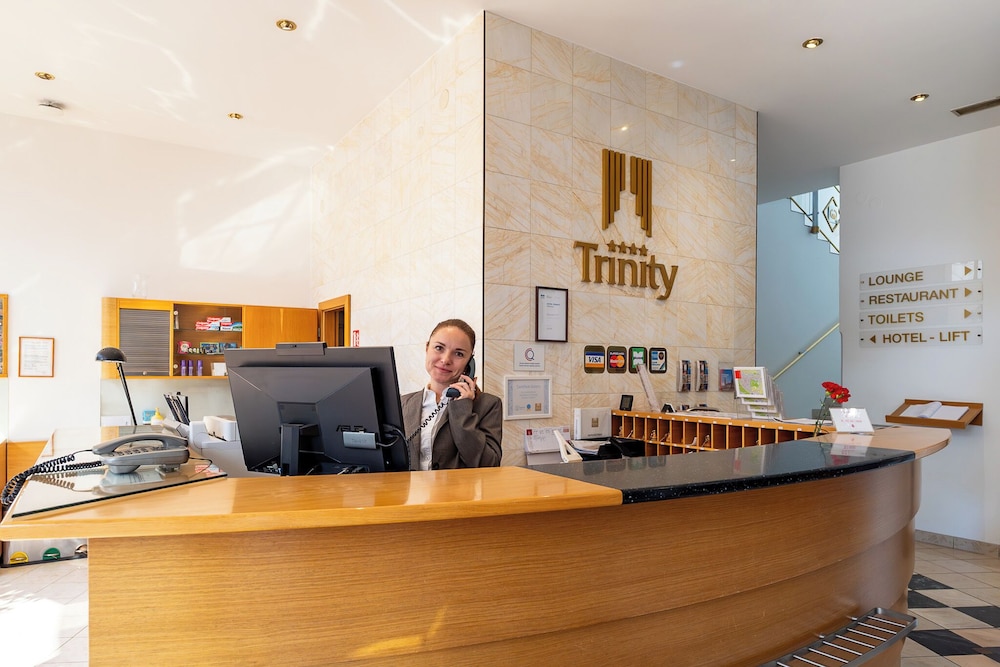 Trinity 14/73