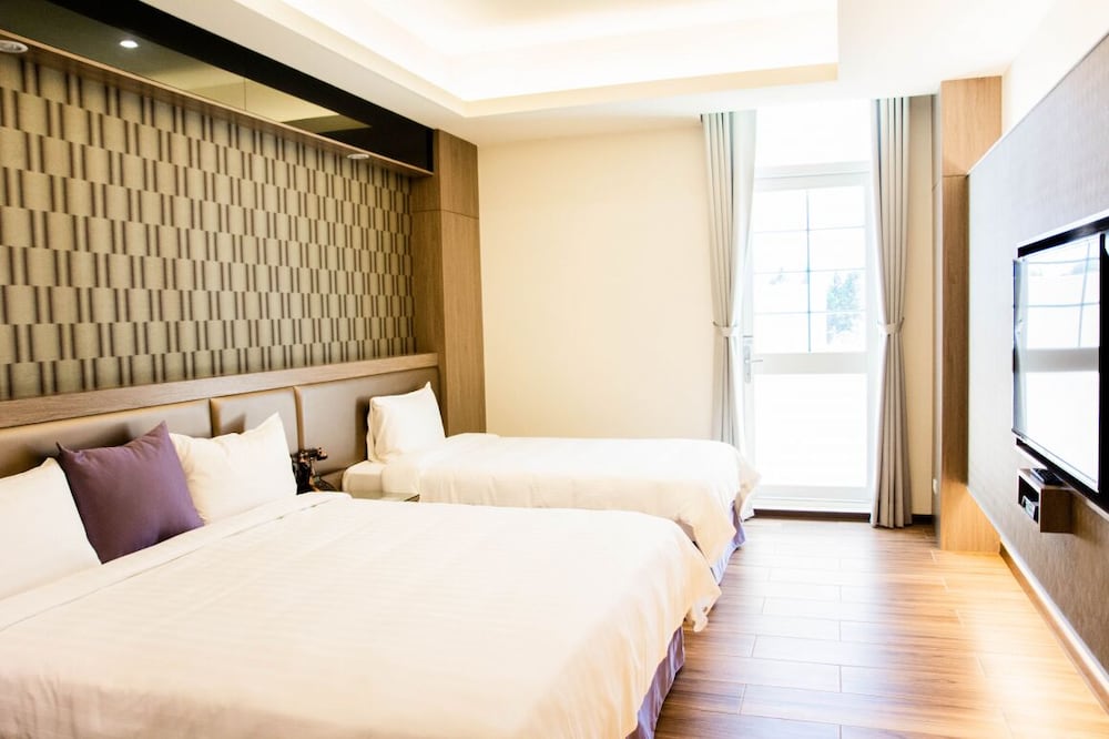 Chuan Cheng Castle Hotel 12/44