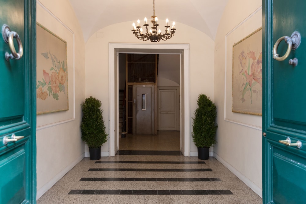 Cicero Rome Center 4/55