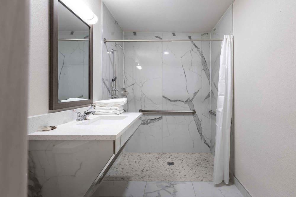 Extended Stay America - Columbia - West - Stoneridge Dr. 56/57