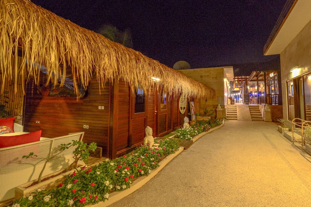 Kura Kura Resort Gili Meno 11/65