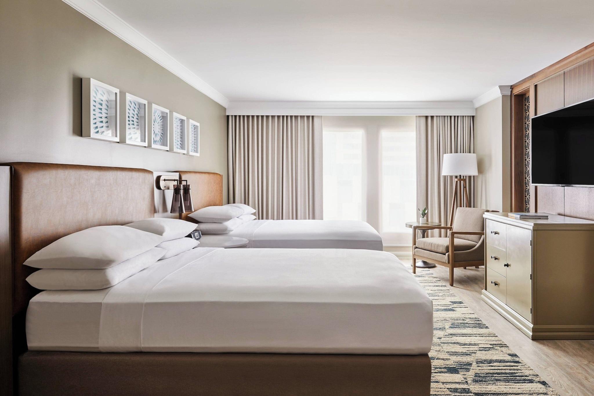 Room, Double Bed, with View, Accessible