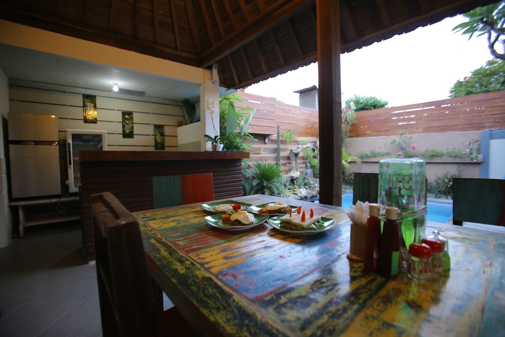 Rai House Sanur 31/40