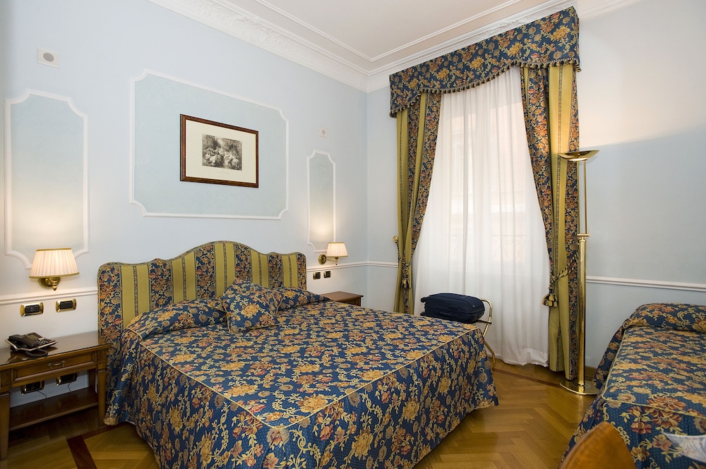 Hotel Cellini 16/61