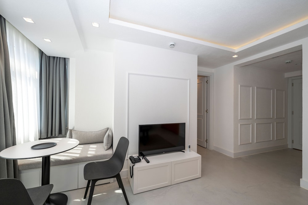 Juno Taksim Hotel 63/75
