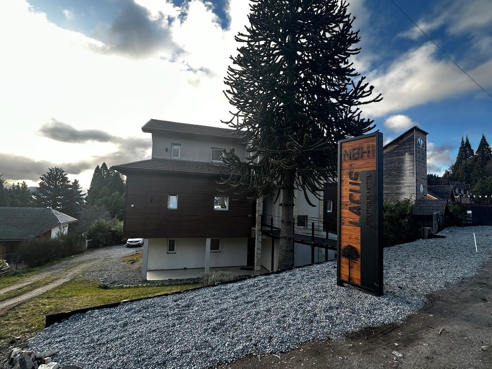 Altuen Hotel Suites Spa 52/57