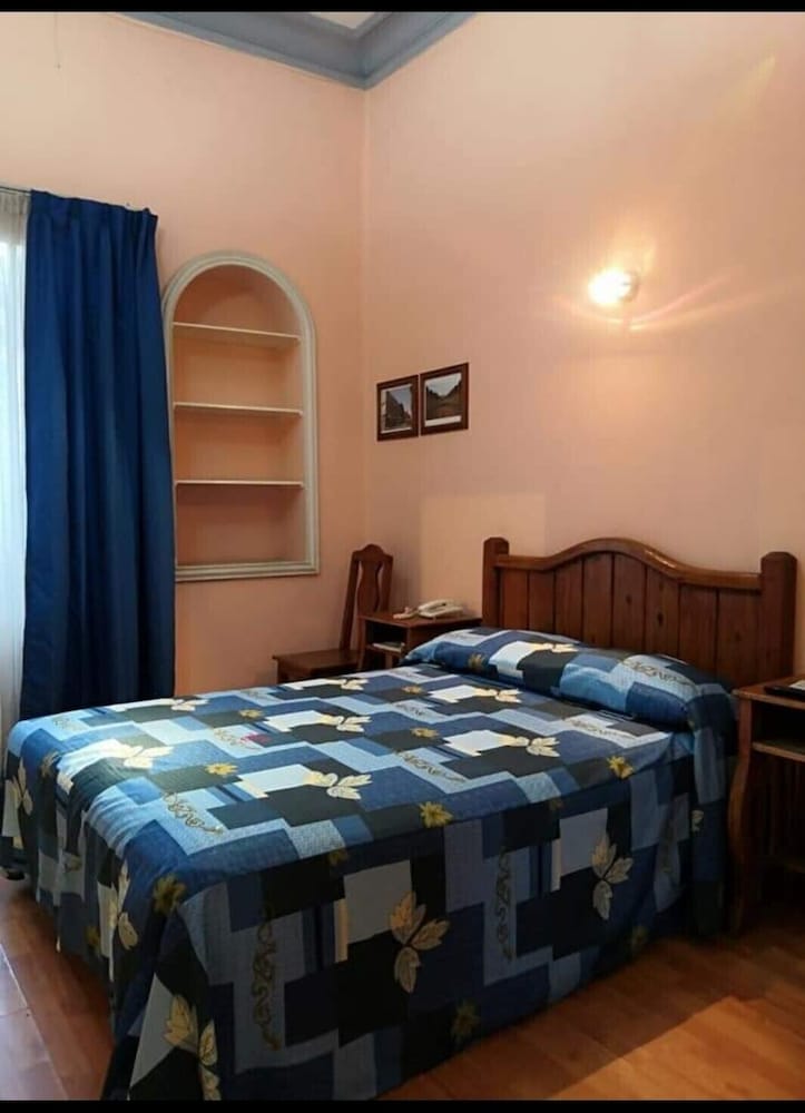 Hotel de Talavera 19/35