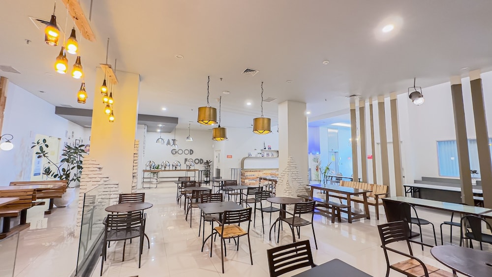 Pop! Hotel Kelapa Gading Jakarta 24/38