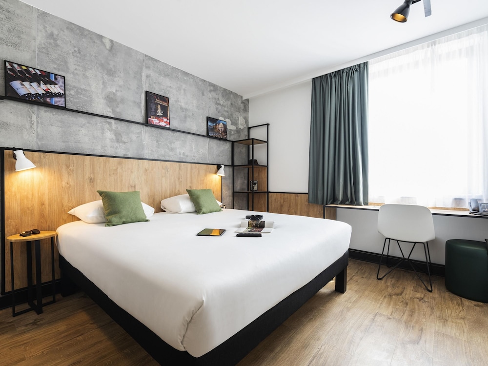 ibis Lyon Sud Oullins (Ex Hotel Campanile LYON SUD - Oullins) 26/78