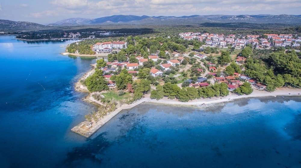 Hotel Miran Pirovac 44/55