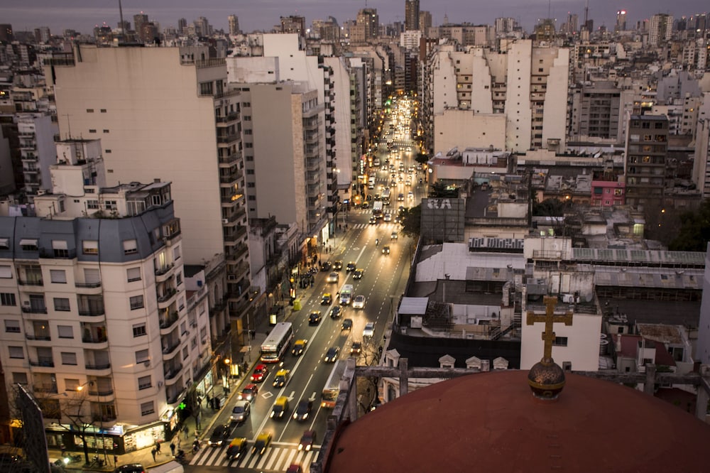 ISI BAIRES APART & SUITES 23/68