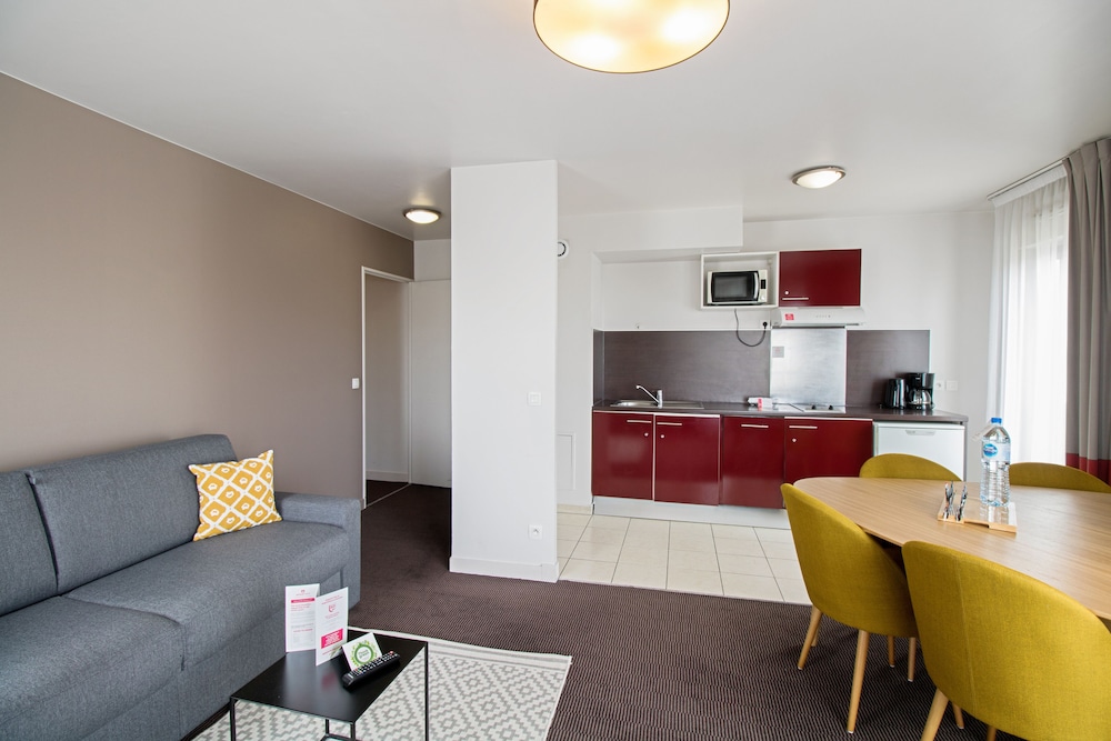 Appart City Confort Paris Villejuif 40/60
