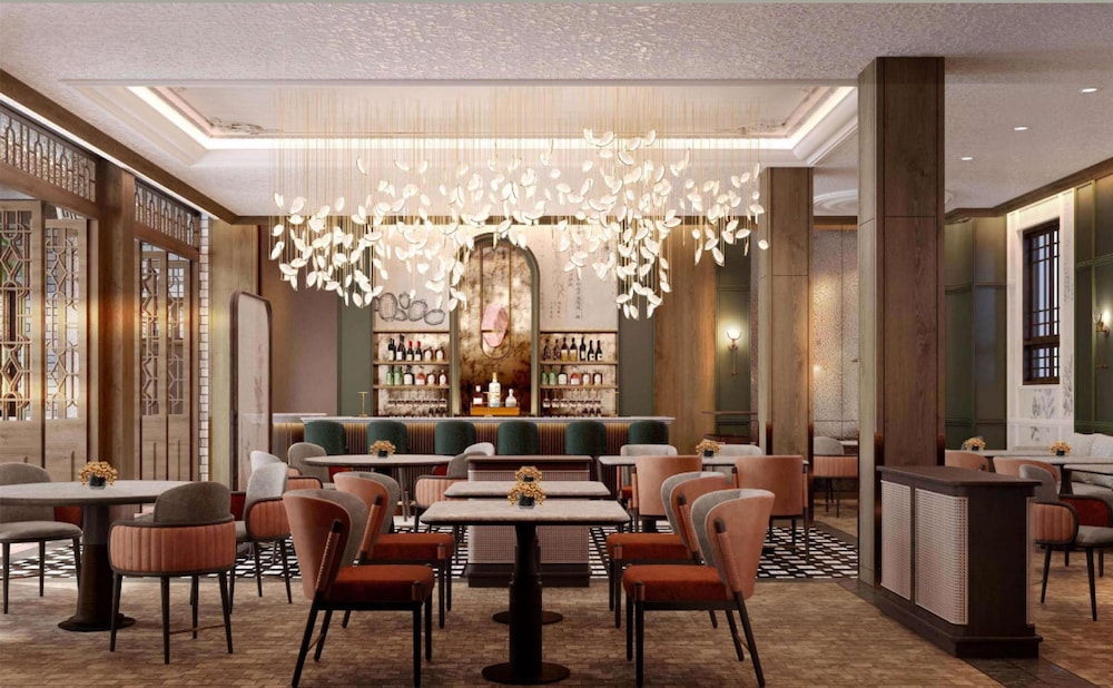 Xi Zhe Wuxi, Curio Collection by Hilton 30/36