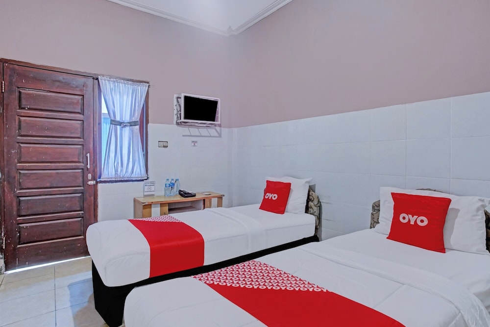 Hotel O Enggal Near Gor Saburai Formerly Hotel Pelangi 13/34