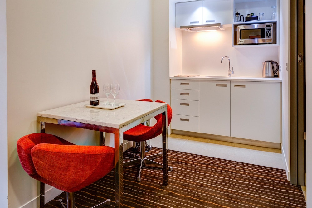 Mantra Charles Hotel Launceston 56/67