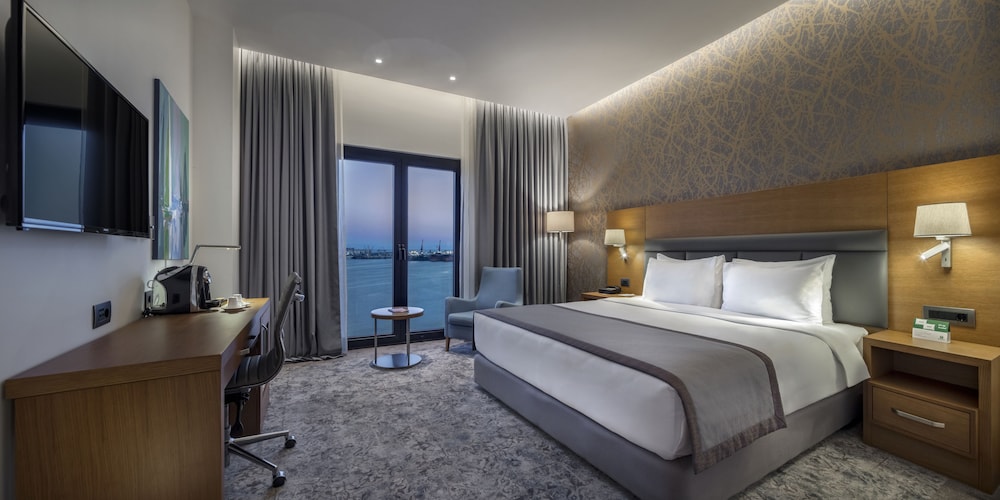Holiday Inn ISTANBUL - TUZLA BAY 8/69