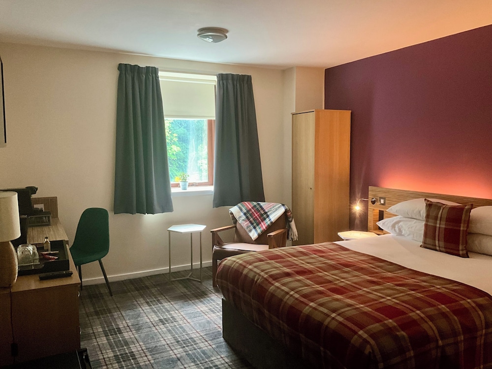Britannia Edinburgh Hotel 14/57