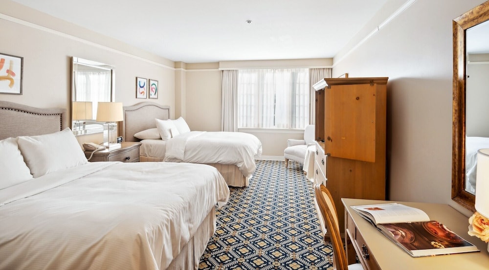 Simsbury Inn 14/35