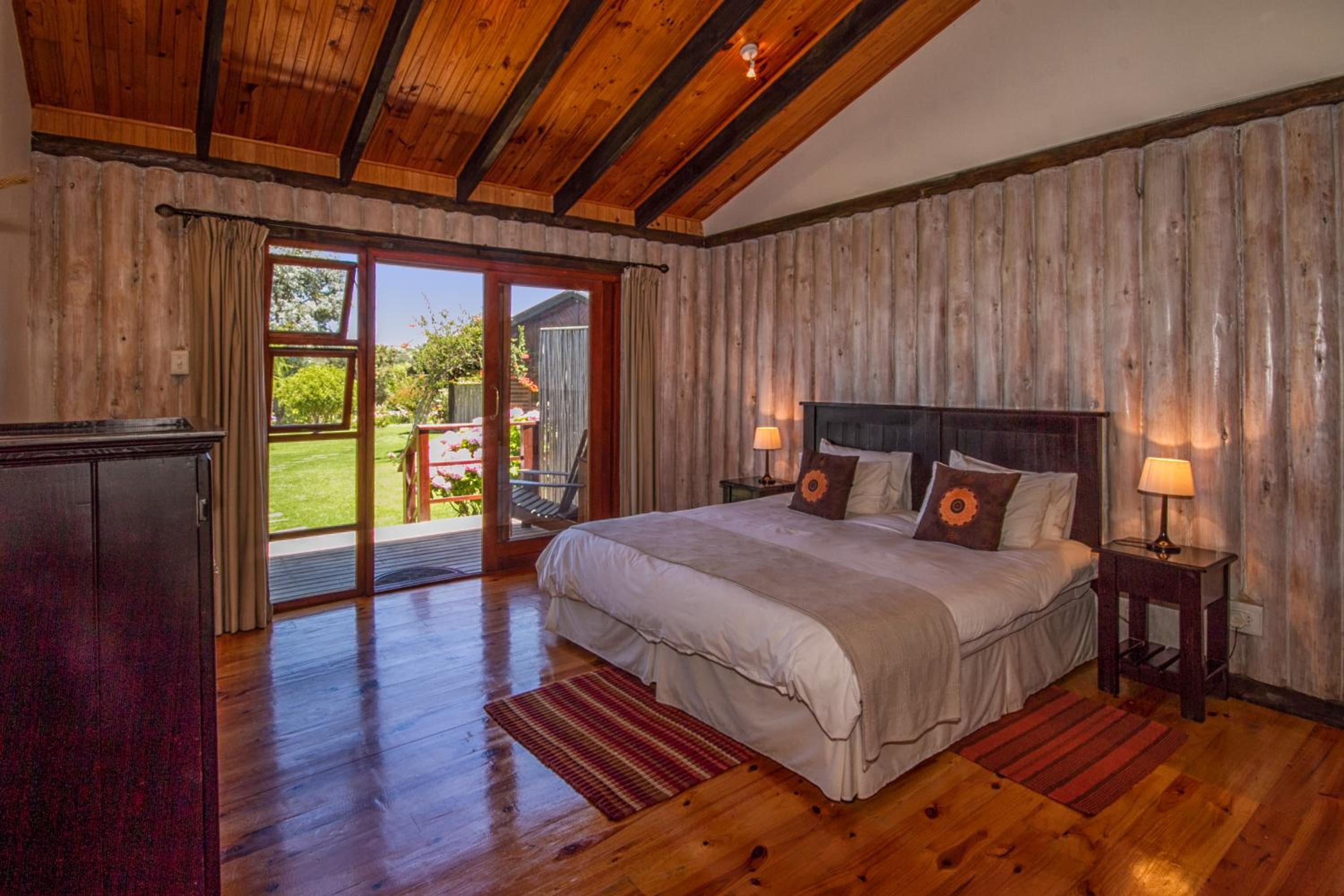 Piesang Valley Lodge 13/31