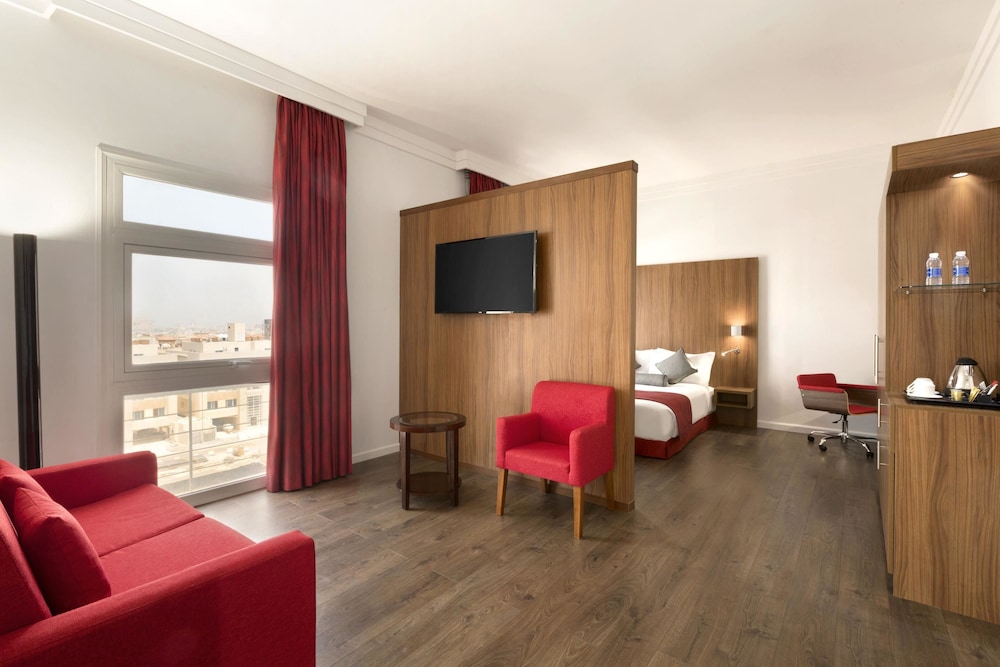 فندق رمادا إنكور الخبر(Ramada Encore by Wyndham Al Khobar Olaya) 17/39