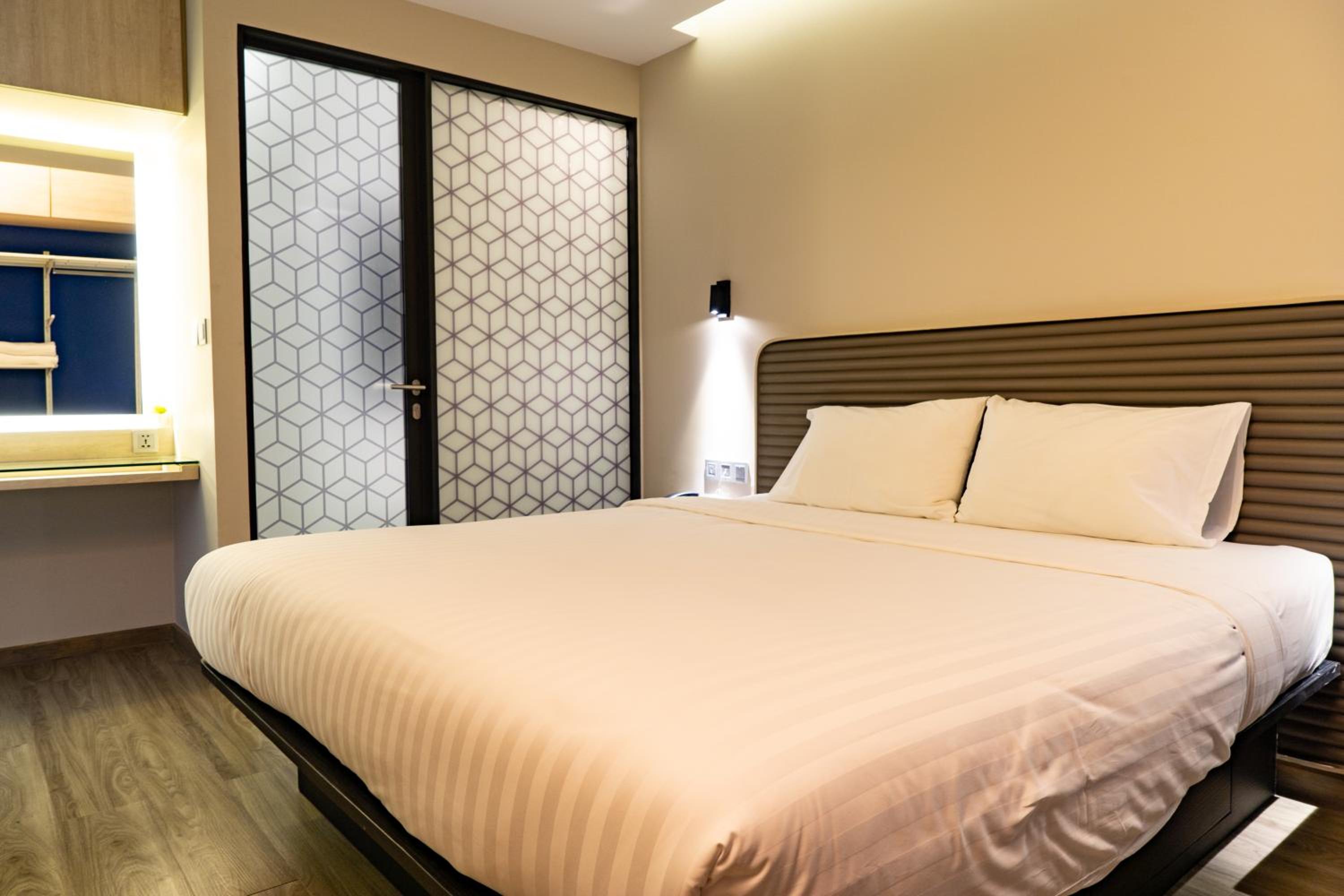 1 Bedroom, Family, Apartment