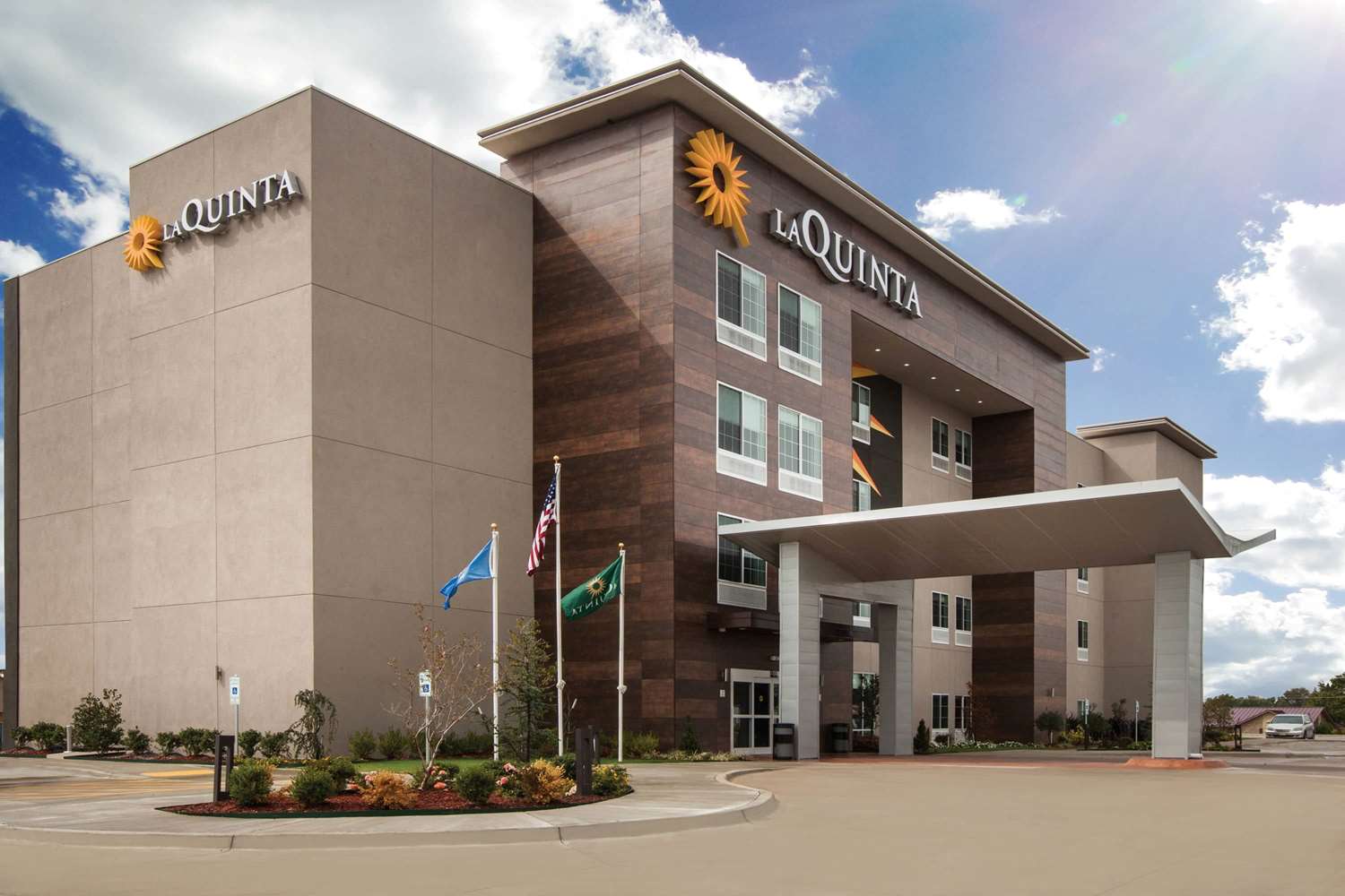 La Quinta Inn Suites By Wyndham Owasso 37/44