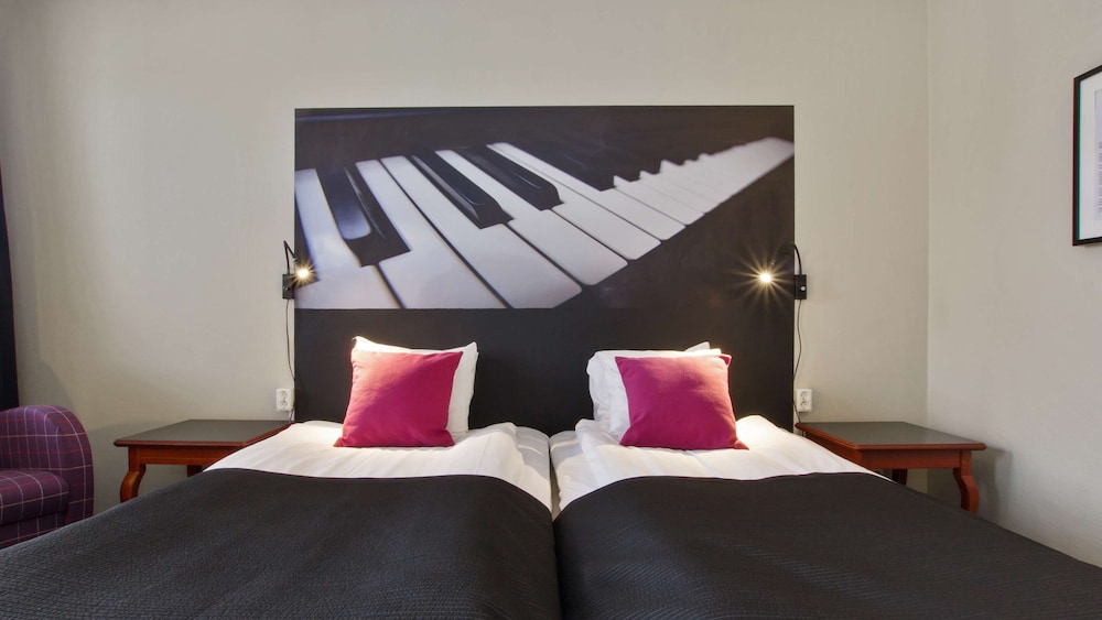 Best Western Plus Grand Hotel Elektra 20/55