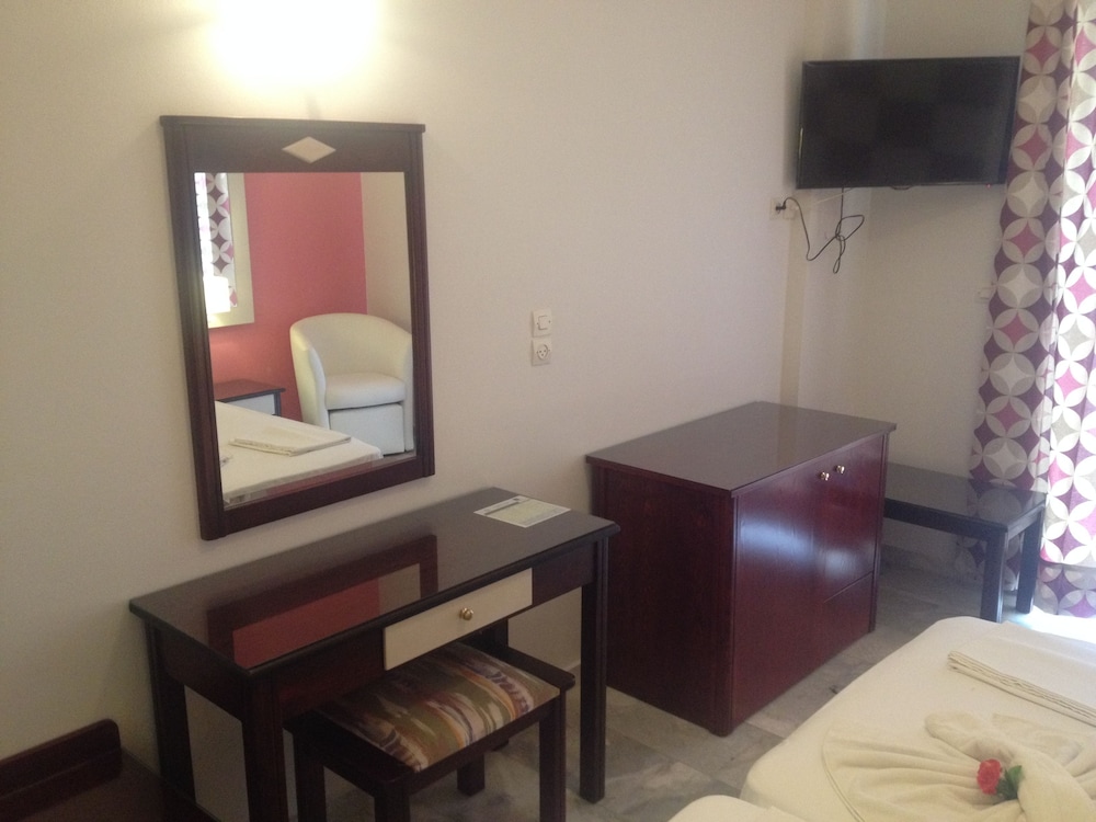 Kyriaki Hotel 49/64