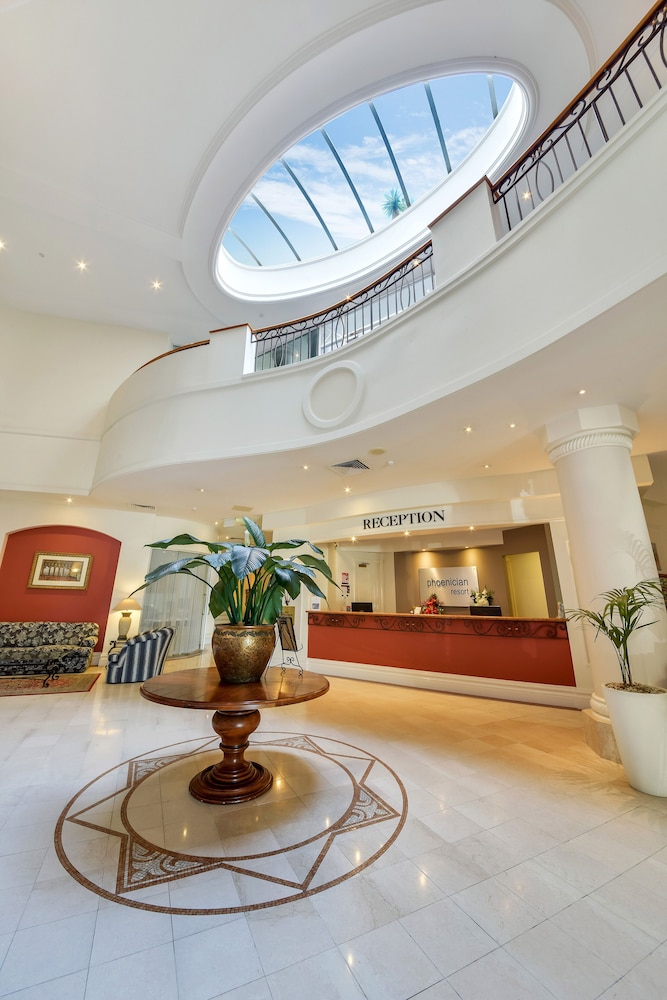 Phoenician Resort 16/51