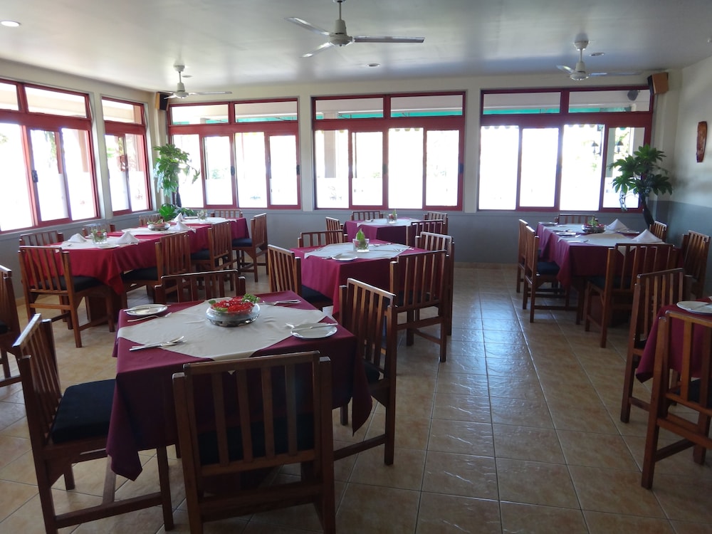 Hotel Elisa 28/41