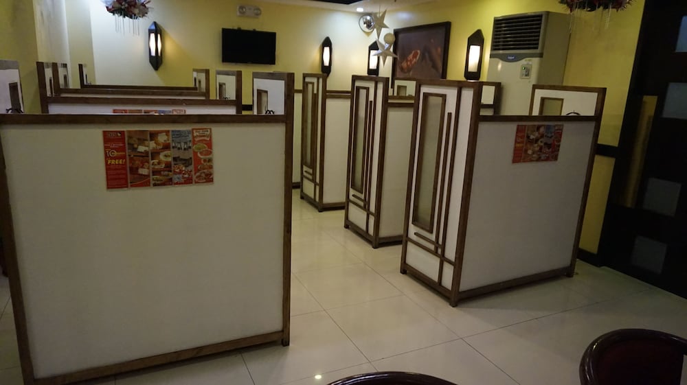 Hotel Sogo Avenida 26/35