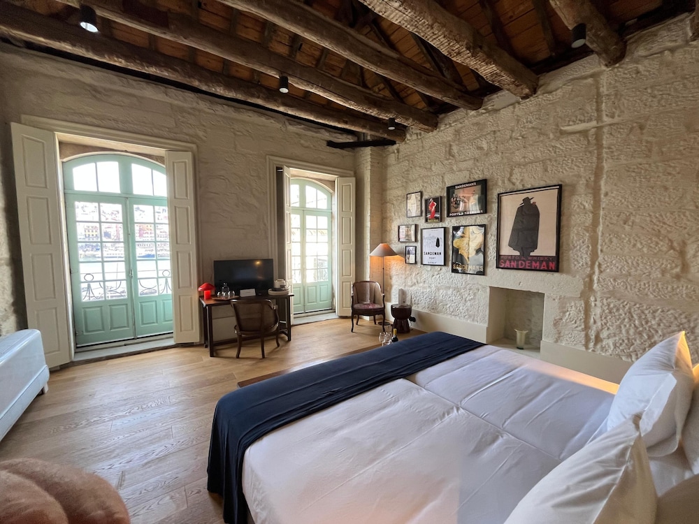 The House Of Sandeman Hostel & Suites 17/50