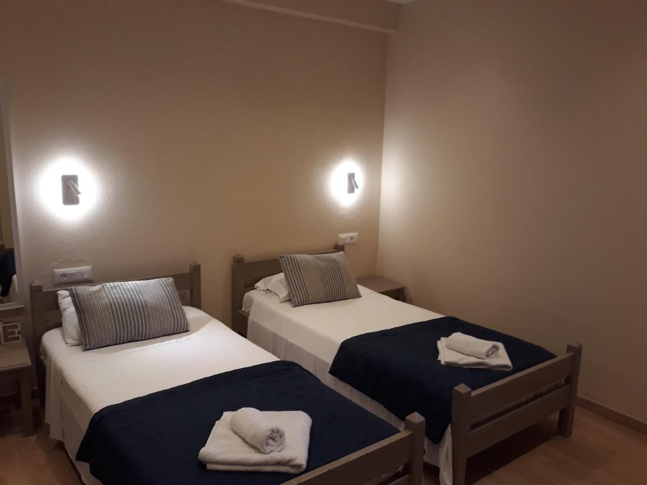 Cozy, Semi Basement, 2 Bedrooms, Apartment