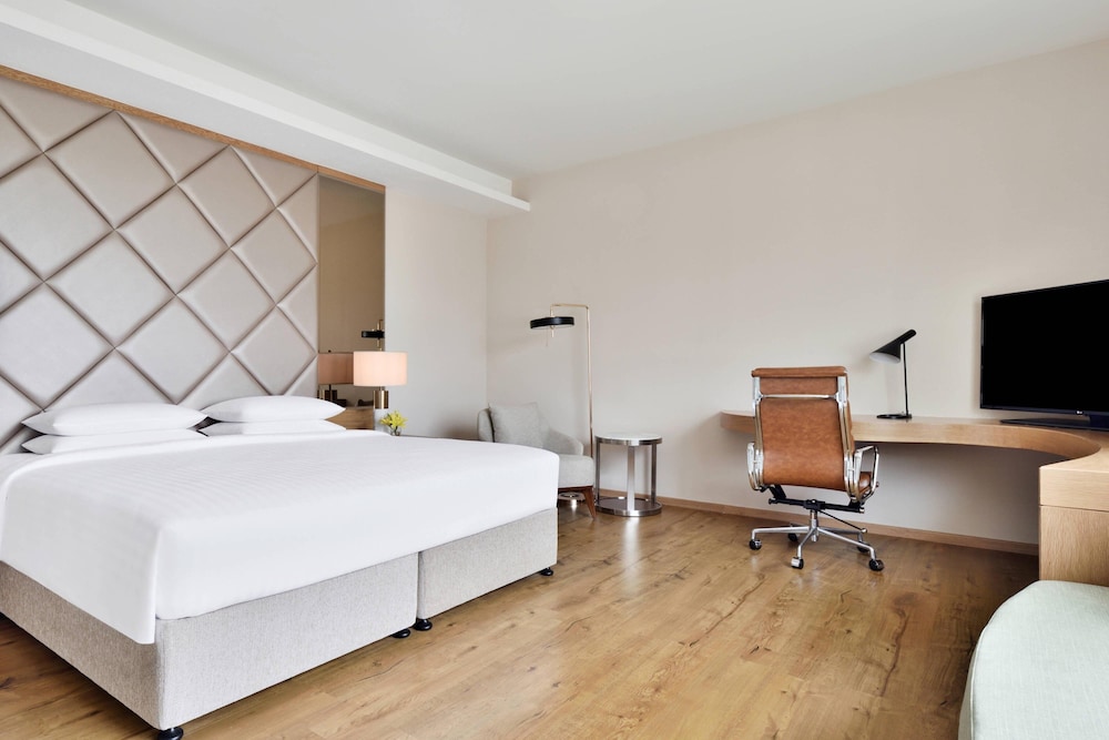 Courtyard By Marriott Madurai 20/54