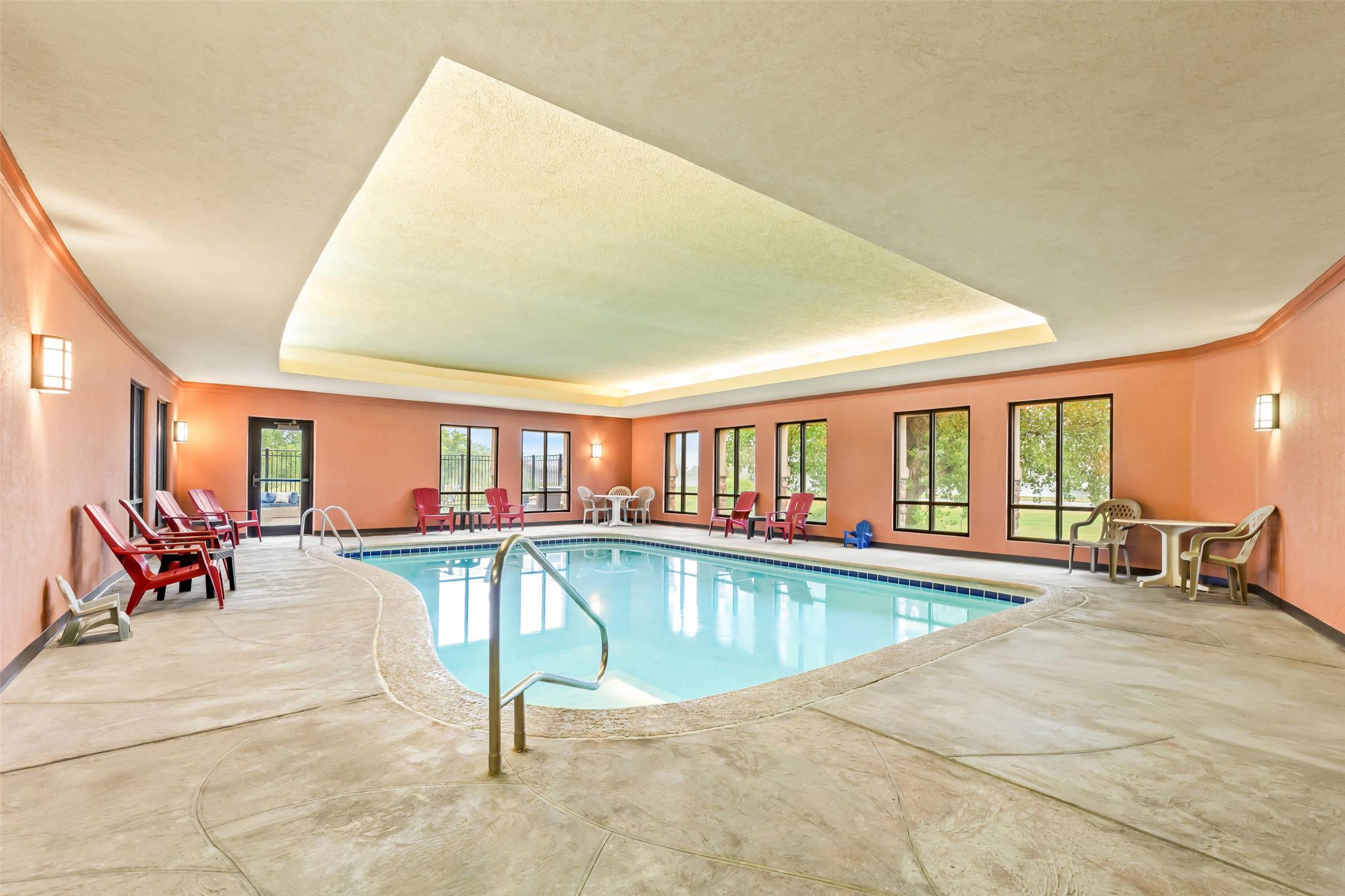 Comfort Suites Gothenburg South 12/31