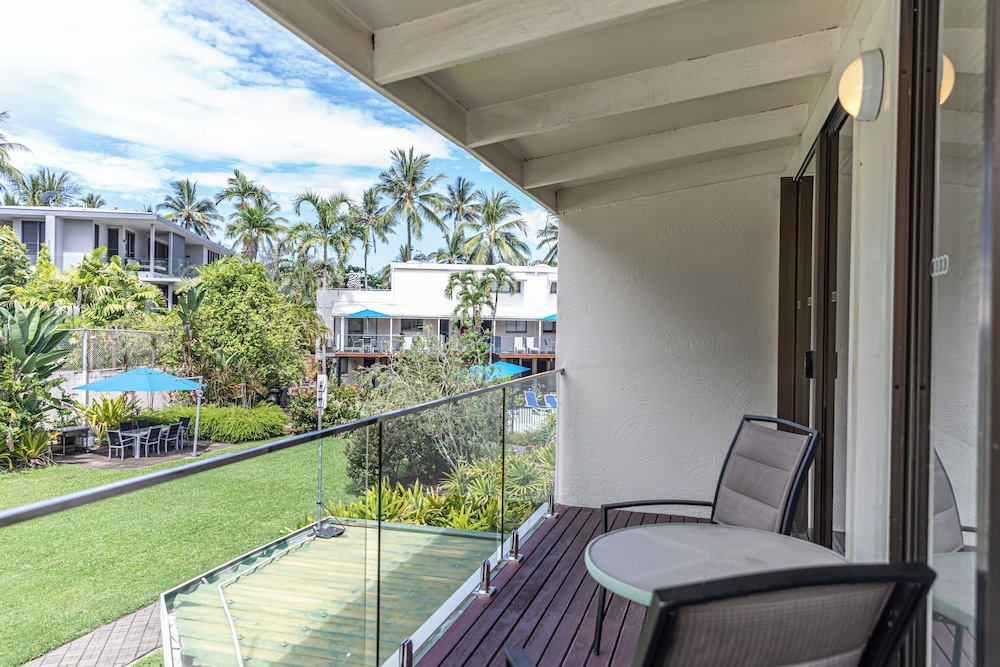 Latitude 16 Port Douglas Beachfront Terrace 27/50