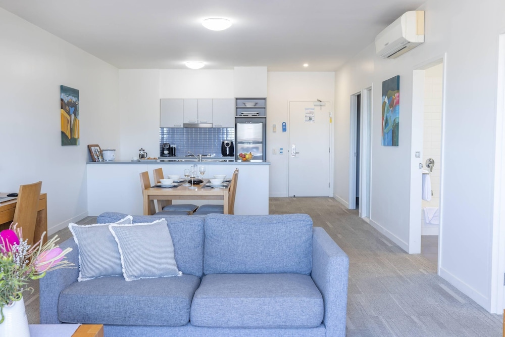 MainStay Suites Mackay 47/65