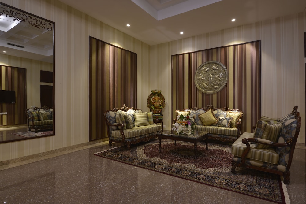 Orchha Palace and Convention Centre 25/50