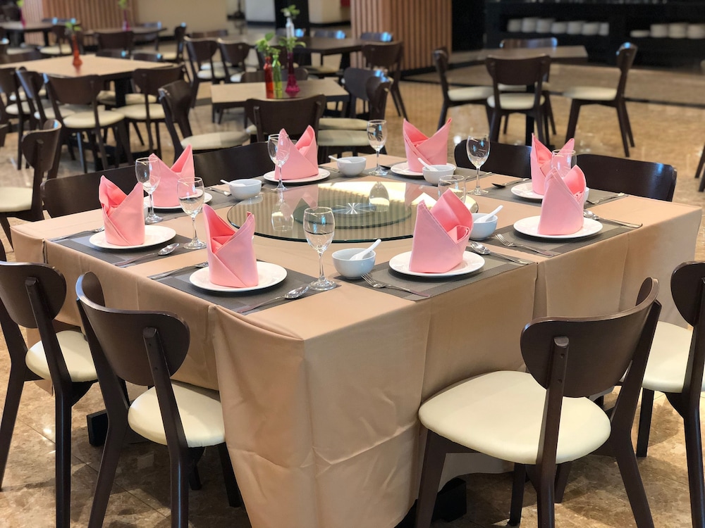 The Cotai Luxury Design Hotel 37/50