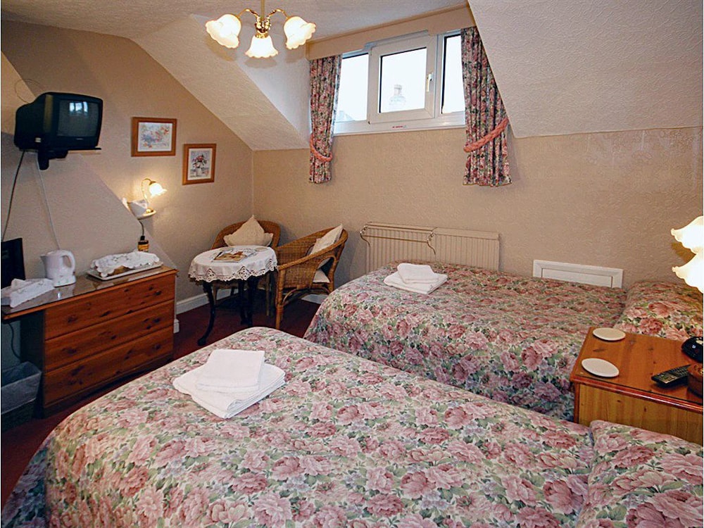 The Farthings Guest House 48/70