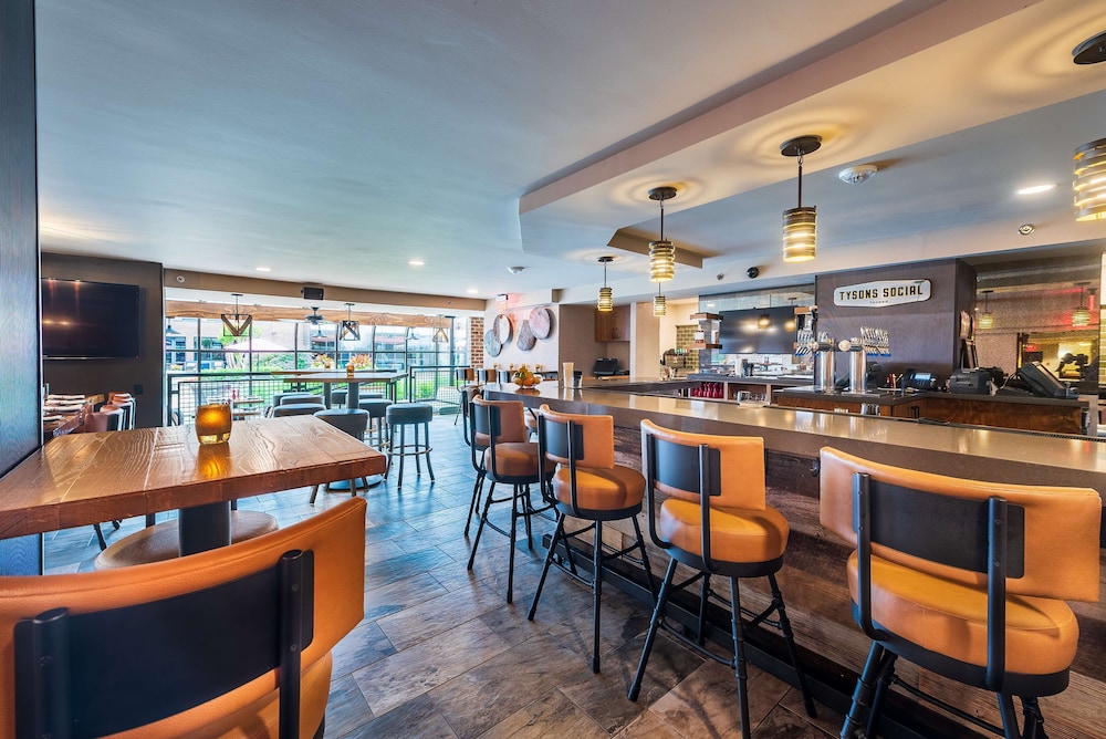 Doubletree By Hilton Mclean Tysons 51/71