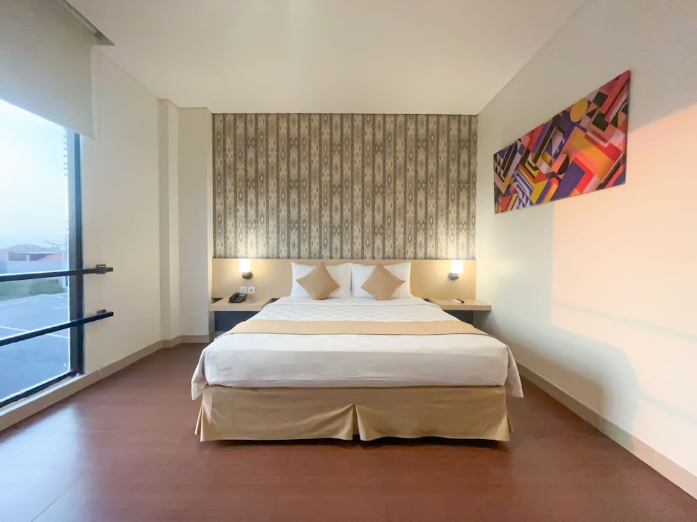 Hotel 88 Embong Malang 24/58